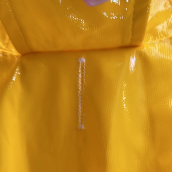 DOG/PET YELLOW RAINCOAT - Picture 7 of 9